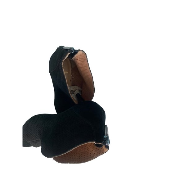 Badura Black openwork peep-toe ankle boots made of suede - Picture 7 of 12